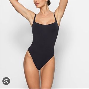SOLD OUT - NWT - Skims Raw Edge Bodysuit - COLOR Onyx